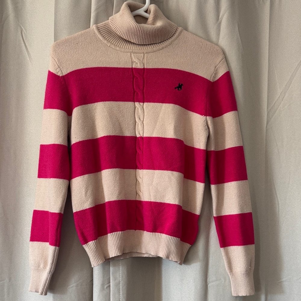 U.S. Grand Polo Equipement and Apparel Turtleneck Sweater - Pink and Tan